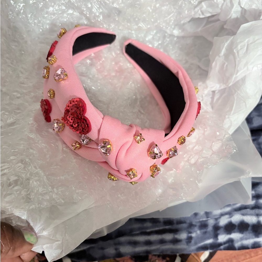 GIVEAWAY❣️Embellished Pink Headband❣️